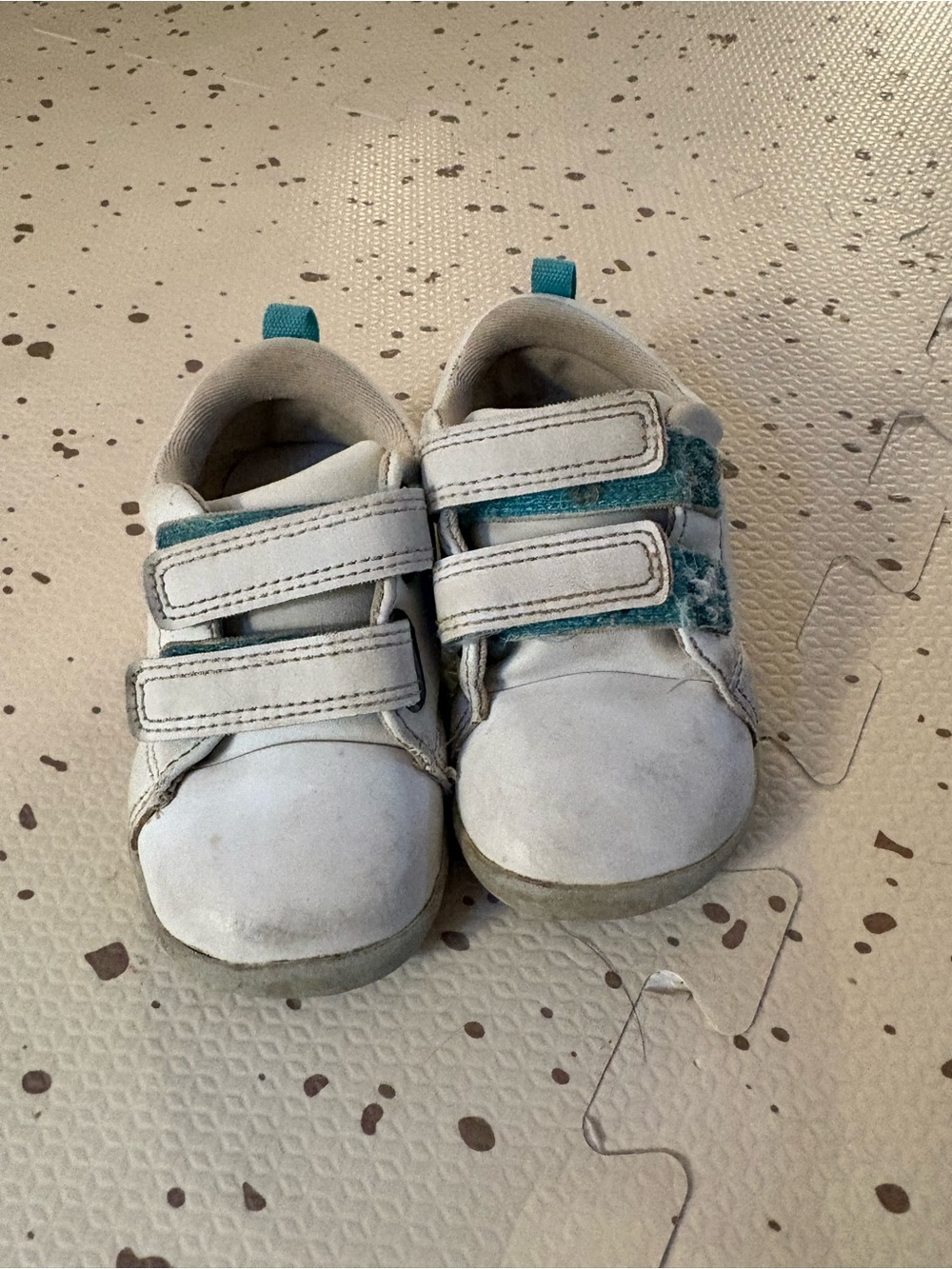 Kids White and Teal Velcro Sneakers
